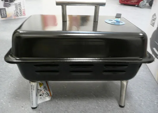 Griglia a carbone portatile «Portable Charcoal Grill» — foto 3 dell'alert A11/00127/22