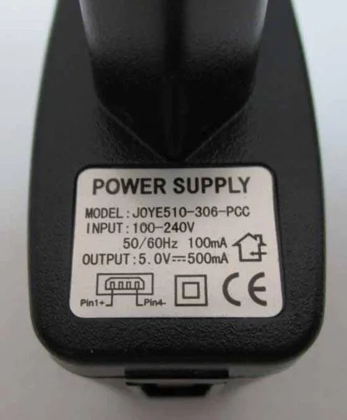 Alimentatore per sigarette elettroniche «Power Supply» — foto 1 dell'alert A12/0875/15