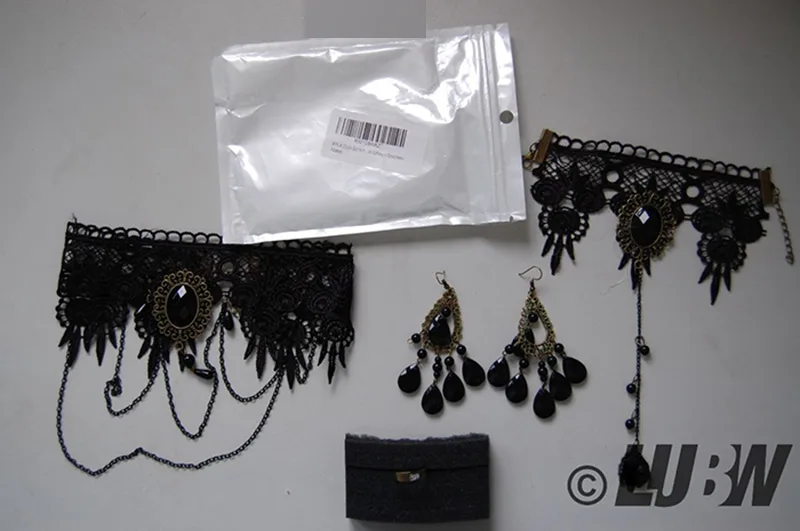 Set di gioielli «PPX 4 Stück Gotisch Choker Halskette Armbänder Schmuck Halsband Ketten Victorian Steampu…» (PPX)