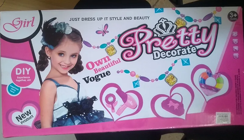 Set di bambole di plastica «Pretty Decorate» — foto 3 dell'alert A12/00275/20