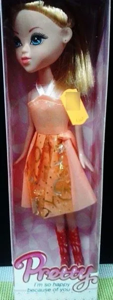 Bambola di plastica «PRETTY» (Marcos Toys)