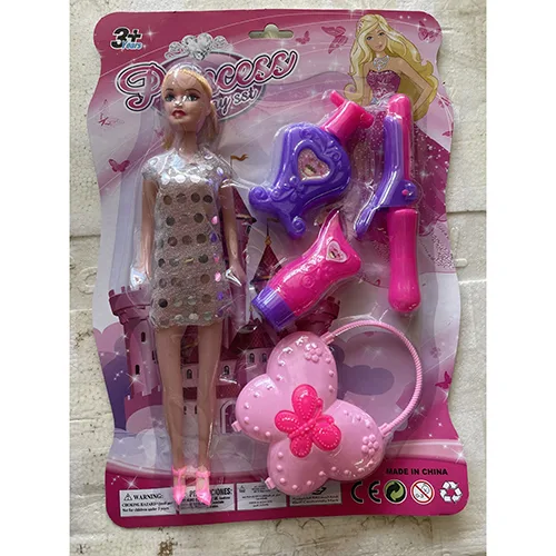 Bambola di plastica con accessori «Princess»