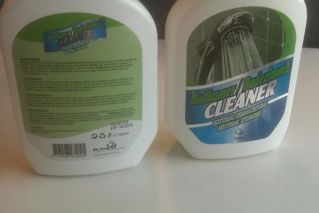 Prodotto per la pulizia "Badkamer detergente extra krachtig" (De Jong &amp; Partners)