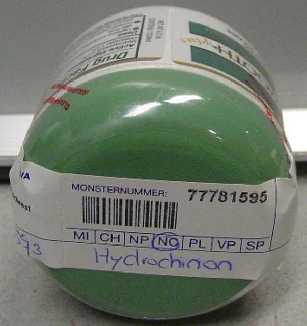 Prodotto schiarimento della pelle "Skin Toning Cream" &amp; #13; &amp; #13; — foto 3 dell'alert A12/0878/12