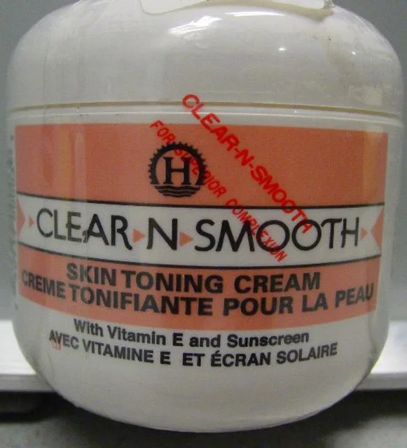 Prodotto schiarimento della pelle "Skin Toning Cream" &amp; #13; &amp; #13; (Clear-n-smooth)