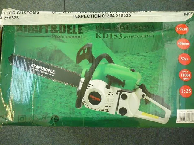 Motosega «Professional Chainsaw - Gas Chain Saw» — foto 4 dell'alert A12/1408/14