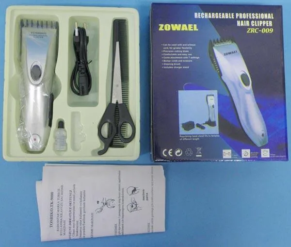 Tagliacapelli «Professional Clipper (on the product), Rechargeable Professional Hair Clipper (on the pa…» — foto 2 dell'alert A12/0634/15