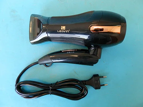 Asciugacapelli «PROFESSIONAL HAIR DRYER» — foto 4 dell'alert A12/00822/22