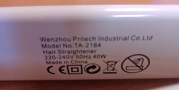 Raddrizzatrice per capelli «Professional Hair Straightener» — foto 4 dell'alert A12/01437/21