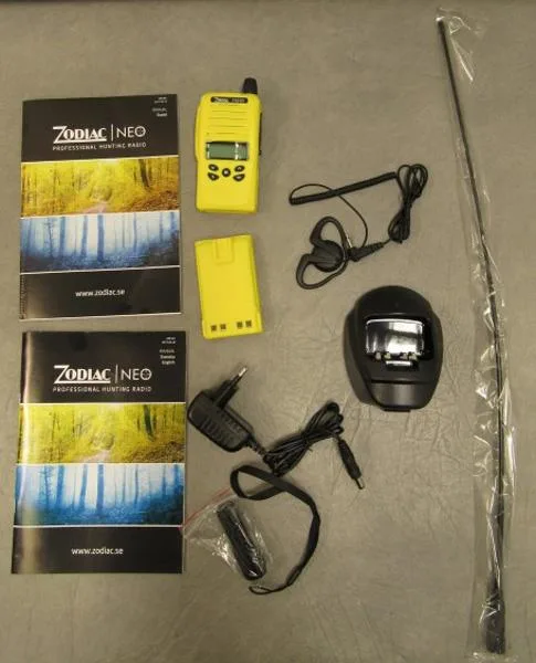 Radio portatile bidirezionale (walkie-talkie) «Professional hunting radio» (Zodiac NEO)