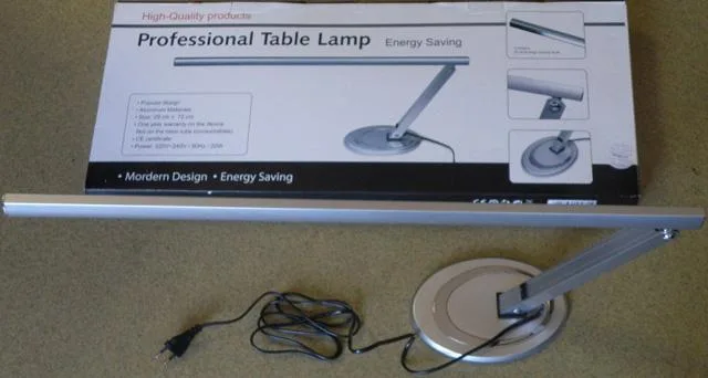 Lampada da tavolo «Professional Table Lamp» — foto 1 dell'alert A12/1721/13