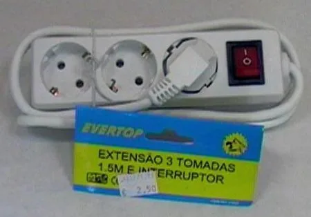 Prolunghe con tre prese e interruttore "EVERTOP" — foto 1 dell'alert 0650/06