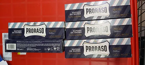 Sapone da barba «Proraso» — foto 2 dell'alert A12/02798/23