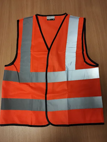 Gilet di visibilità «Protective children's vest» — foto 1 dell'alert A12/00521/22