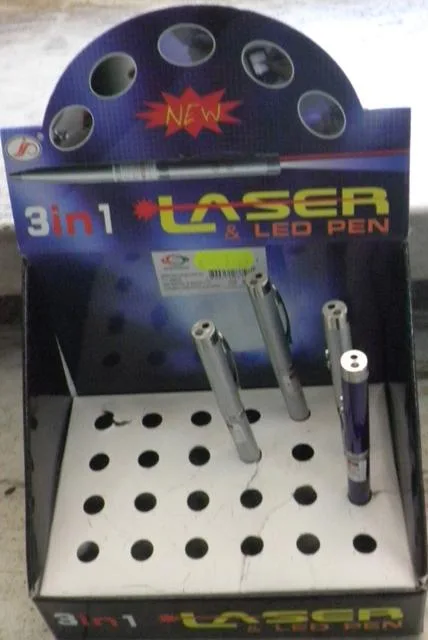 Puntatore laser "3 in 1 & penna laser" & #13; & #13; — foto 3 dell'alert A12/0846/12