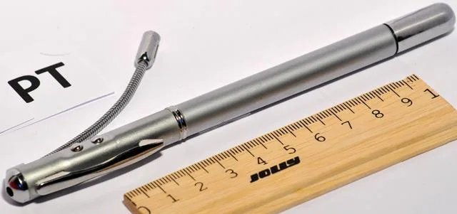 Puntatore laser "5 in 1 & penna laser" — foto 2 dell'alert A12/0845/12