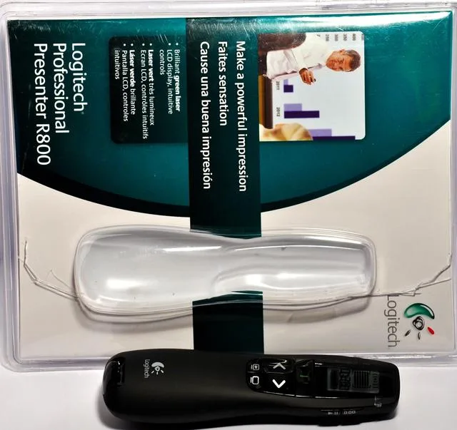 Puntatore laser "Professional Presenter" (Logitech)