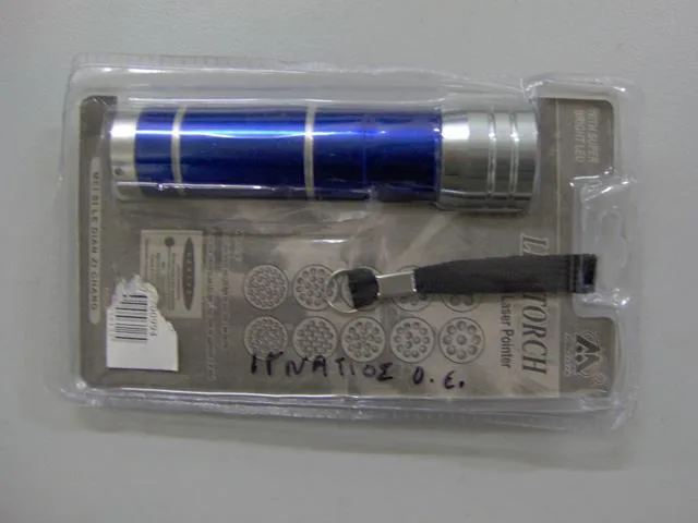 Puntatore laser – torcia a Led — foto 1 dell'alert 0325/10