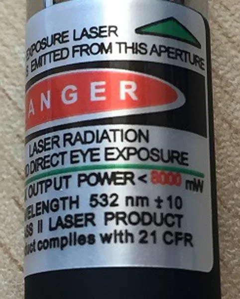Puntatore laser — foto 2 dell'alert INFO/0102/19