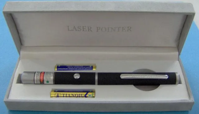Puntatore laser verde — foto 2 dell'alert 1356/09