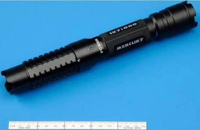 Puntatori laser — foto 1 dell'alert 0574/12