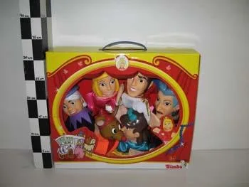 Pupazzi di plastica – Scatola di 6 burattini (Simba)