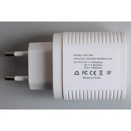 Caricabatterie USB «QUICK CHARGER» — foto 3 dell'alert SR/02650/26