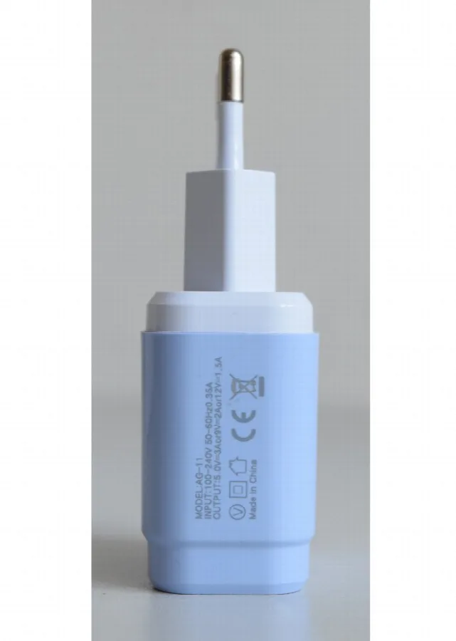 Caricabatterie USB «Quick Fast Charge Travel charger suit» — foto 4 dell'alert A11/00042/24