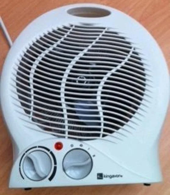 Radiatore del ventilatore "2 kW Riscaldatore verticale del ventilatore" — foto 1 dell'alert 0576/12