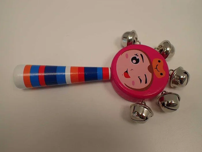 Giocattolo del sonaglio «Rattle with bells»