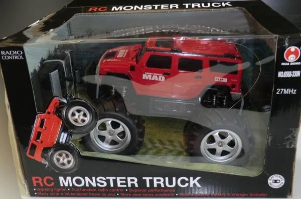 Auto giocattolo telecomandata «RC Monster Truck - Cross-Vehicle MAD» (Hua Dong)