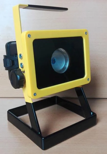 Proiettore a LED «Rechargeable LED Floodlight; Power Line» — foto 1 dell'alert A12/0923/18