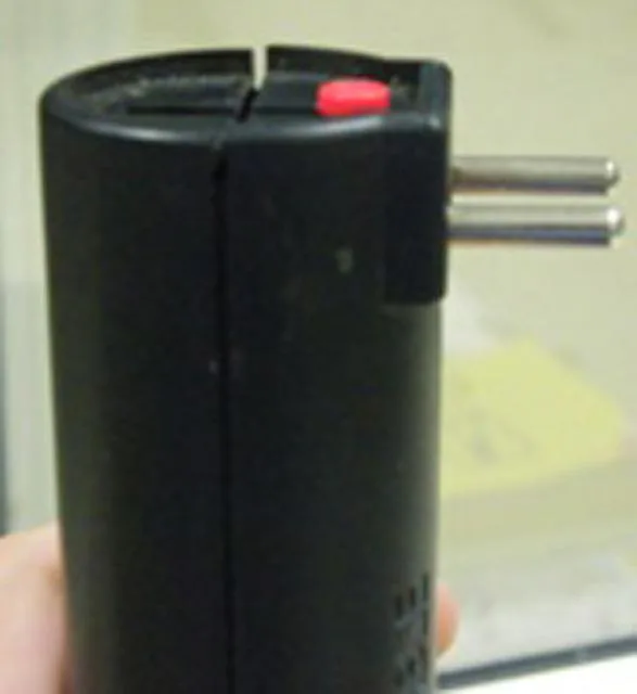 Assassino di insetti «Rechargeable Mosquito Hitting Swatter» — foto 3 dell'alert A12/0217/14