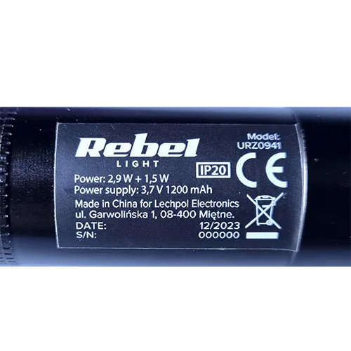 Torcia elettrica «RECHARGEABLE MULTIFUNCTIONAL FLASHLIGHT» — foto 6 dell'alert OR/00114/26