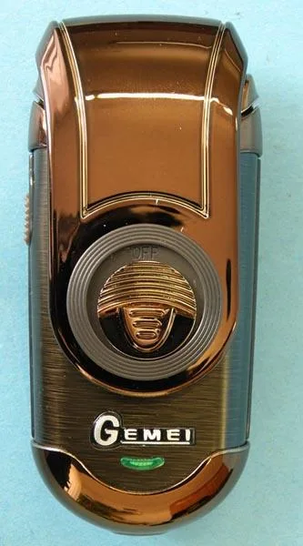 Rasoio elettrico «Rechargeable Shaver» — foto 3 dell'alert A12/0172/18