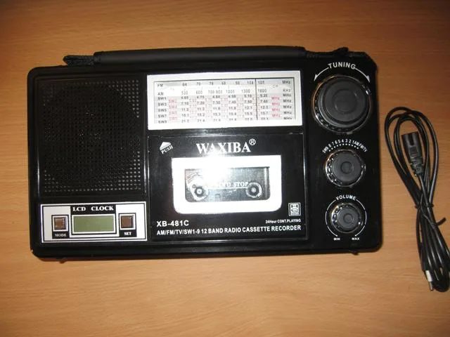 Registratore di radiocassette 12 Band (Waxiba)