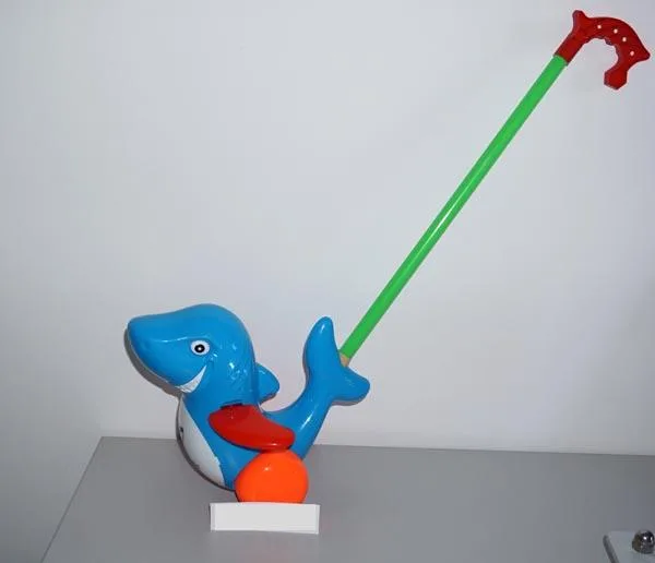 Giocattolo push-along «Rekin» (Tasso)