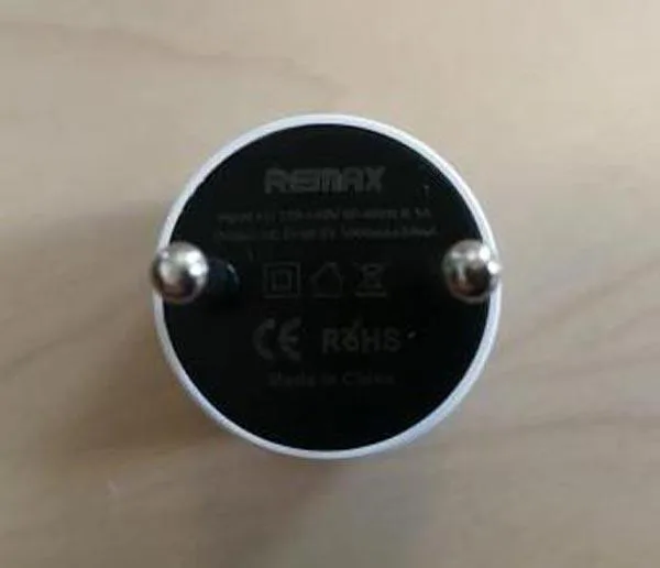 Caricabatterie USB «Remax» — foto 6 dell'alert A11/0041/18
