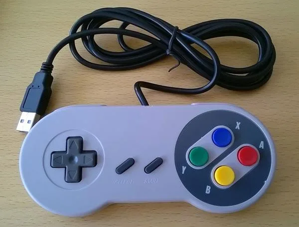 Controller di gioco «Retro SNES Classic Controller USB Controller for PC and MAC» — foto 3 dell'alert A12/1742/15