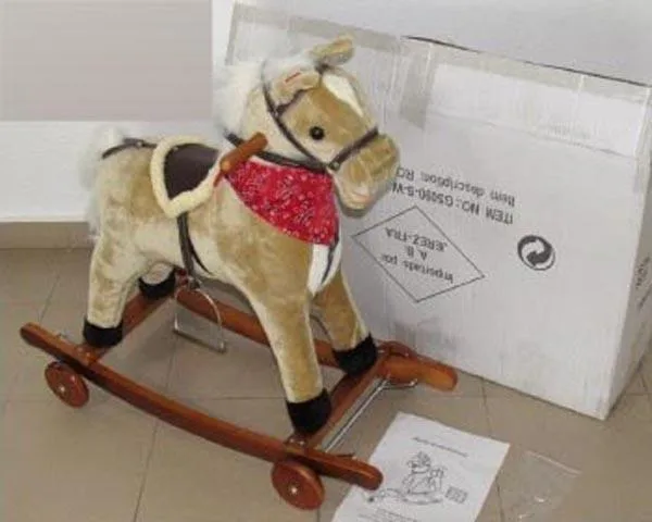 Ride-on giocattolo (A.B.)