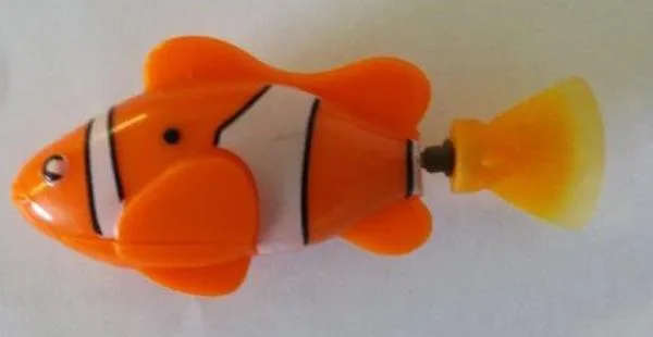 Pesce di plastica «ROBO RYBA / ROBO FISH» (Unknown)