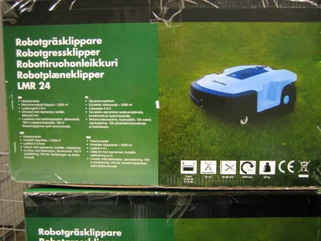 Tosaerba robot «Robot Lawn Mower» — foto 2 dell'alert A12/1406/14