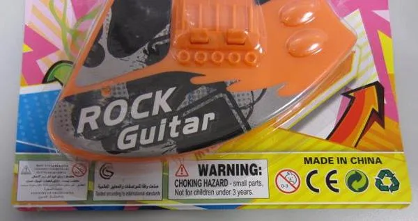 Chitarra giocattolo «Rock Guitar» — foto 4 dell'alert A12/0932/18