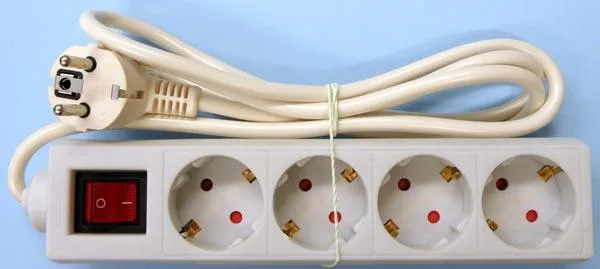 Cavo di estensione di rete «ROTATING OUTLET» — foto 3 dell'alert A12/1784/19