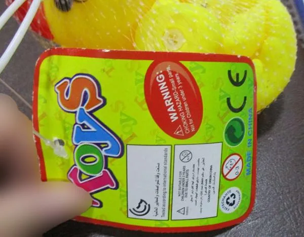Set di giocattoli in plastica «Rubber ducks» — foto 3 dell'alert A12/0826/19