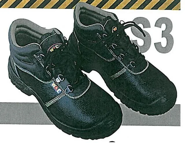Scarpe di sicurezza «S3» — foto 2 dell'alert A12/1221/14