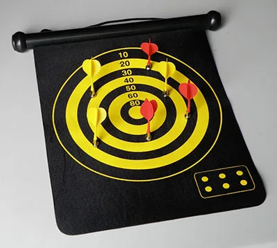 Set di freccette «Safety Magnetic Dartboard» — foto 3 dell'alert A12/01946/23