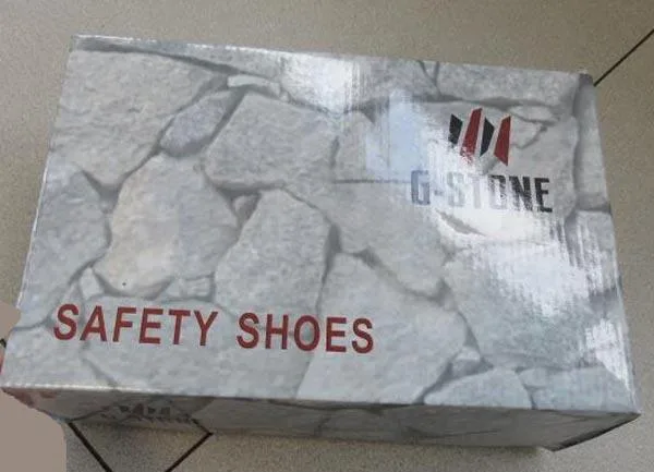 Calzature di sicurezza «Safety Shoes» — foto 4 dell'alert A12/0241/18