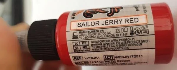 Inchiostro del tatuaggio «Sailor Jerry Red» (World Famous Tattoo Ink)