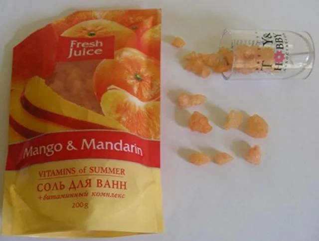 Sali da bagno (Fresh juice1. Bamboo &amp; Kumquat2. Mango &amp; Mandarin3. Papaya &amp; Strawberry 4. Passion fruit &amp; Lavender)
